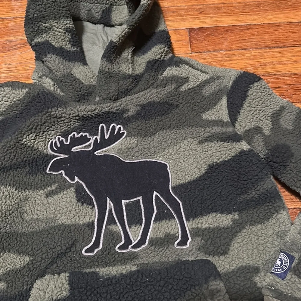 Abercrombie Boys Sherpa Fabric Hoodie, Camo, Sz 7/8